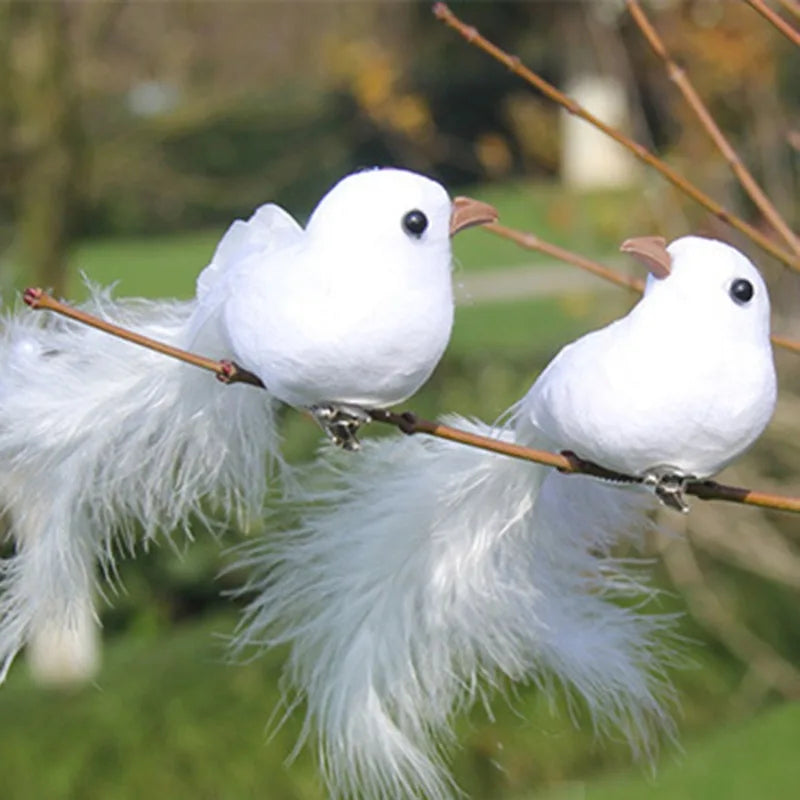 Palomas Decorativas Blancas Artificiales con Plumas - Adorno para Bodas y Eventos